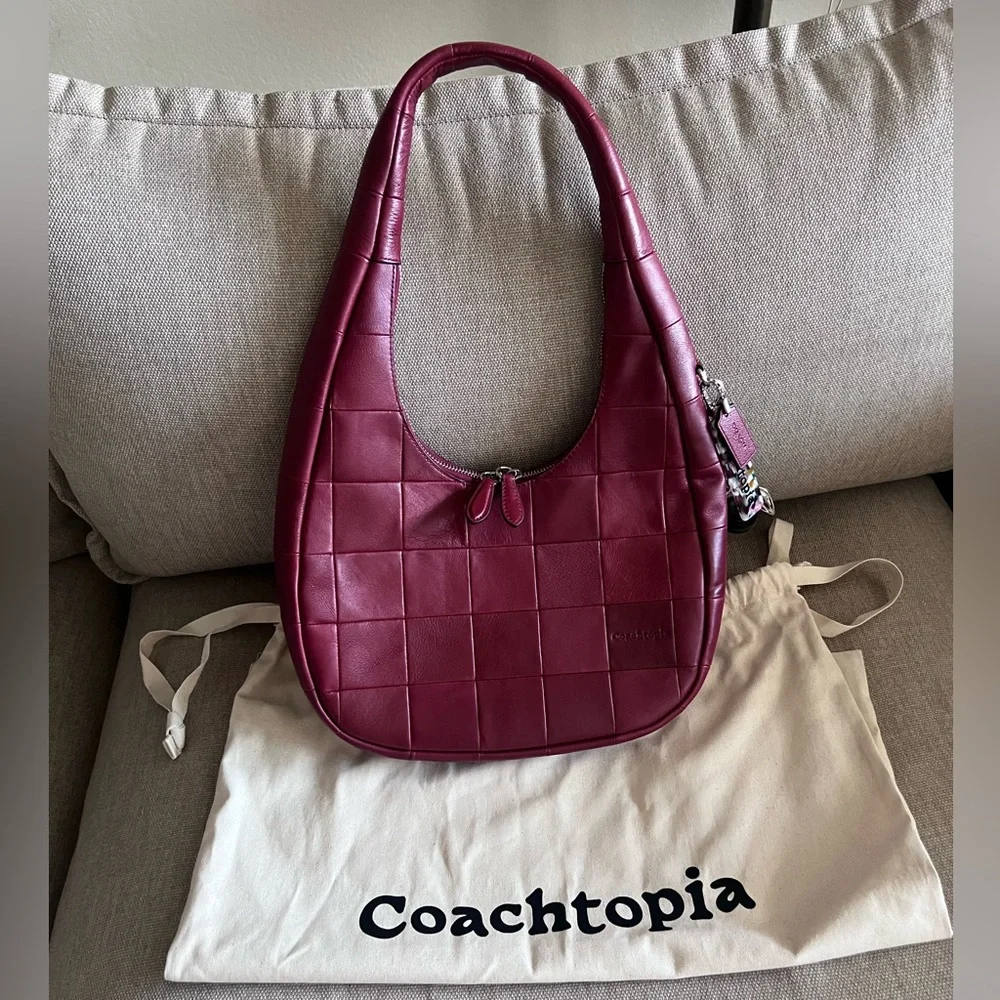 Coach Leather Alter/Ego Crescent Shoulder Bag - Picture 1 of 9